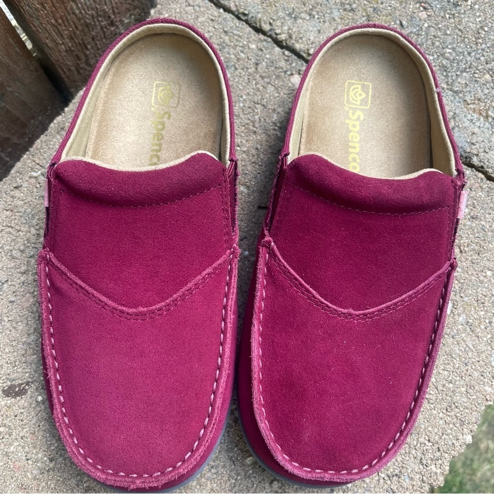 SPENCO Women’s Burgundy Slip-On Clogs Moccasin Loafer Slipper Size 5.5 - Picture 3 of 10